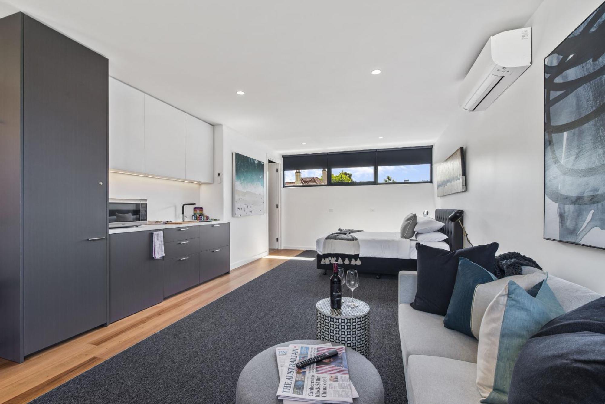 Stylish Studio With Great Amenities Near Beachside Melbourne Exteriör bild